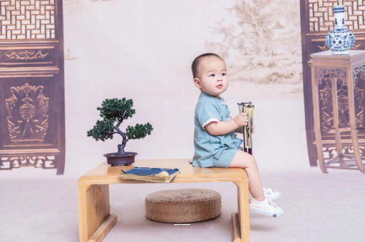 海东宝宝屁股淤青